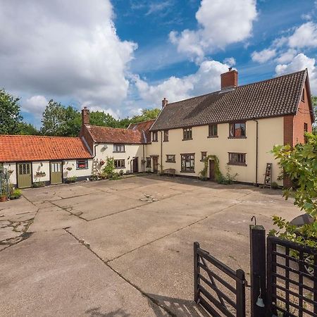Valley Farmhouse, Westhall Redisham Exterior foto